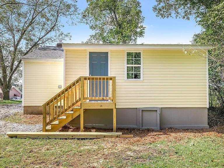 638 Vickery St — Photo 14