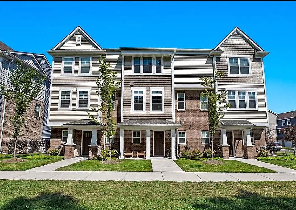 587 Parkside Way 18, Ferndale, MI 48220 Zillow