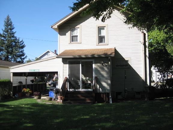 5th image of 710 Henry St