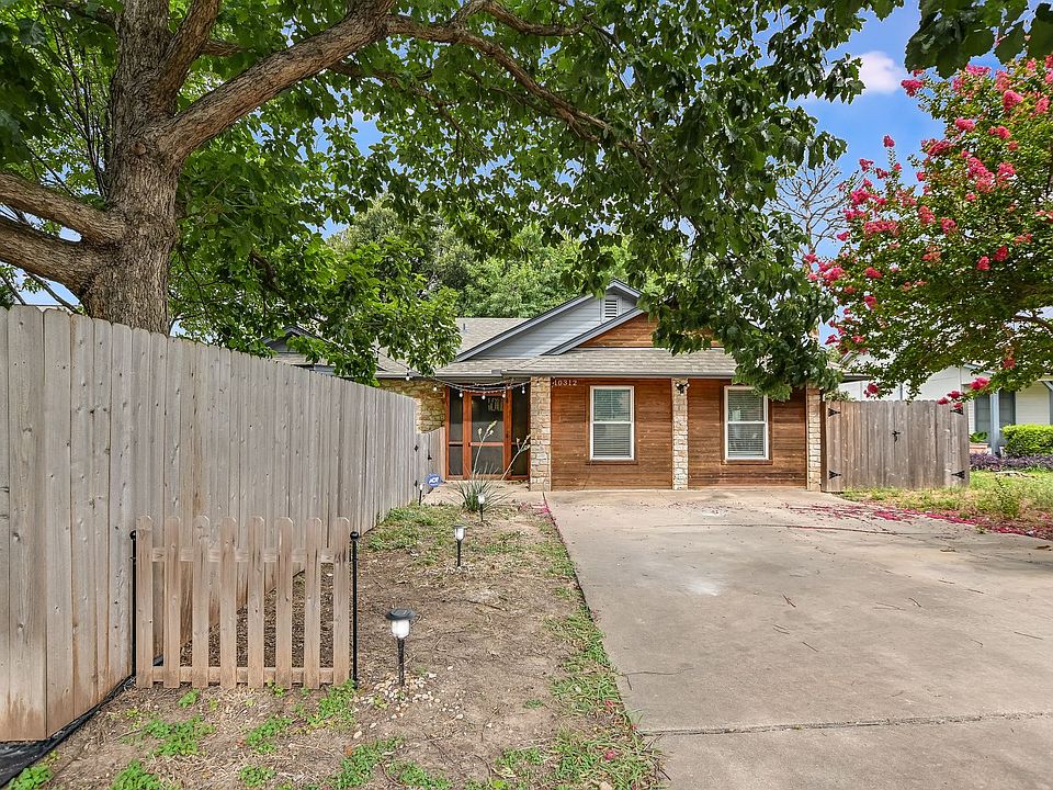 1st image of 10312 Georgian Dr