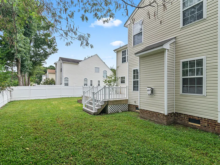 712 Tallahassee Dr — Photo 39
