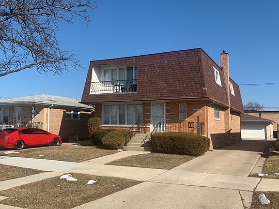 2nd image of 8521 S Komensky Ave