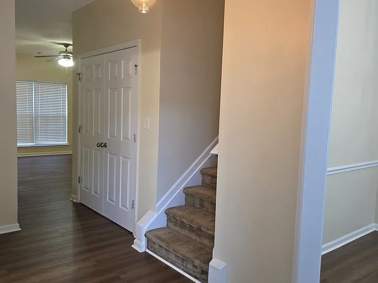 213 Shenandoah Dr — Photo 11