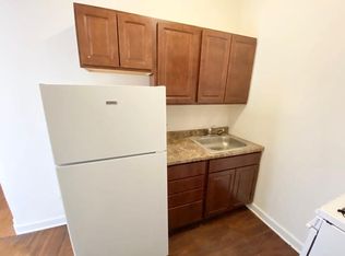 1307 W Lawrence Ave, Chicago, IL 60640