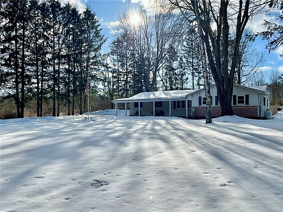 3rd image of 7613 W Port Bay Rd