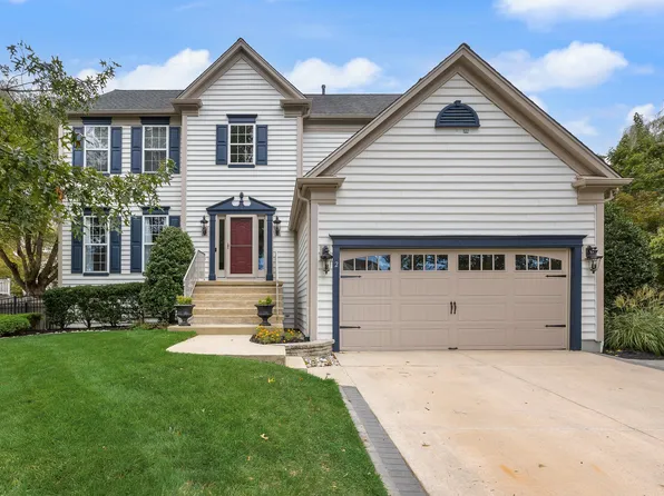 2 Chelsea Ct, Medford, NJ 08055