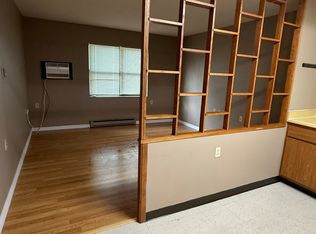 440 N A St #3, Fairfield, NE 68938