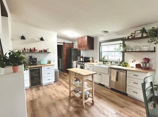 9860 Bellcrest Blvd, Fenton, MI 48430