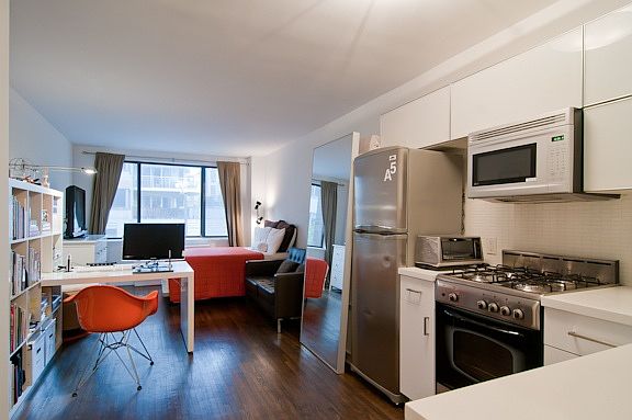 1st image of 239 E 10th St APT 3C