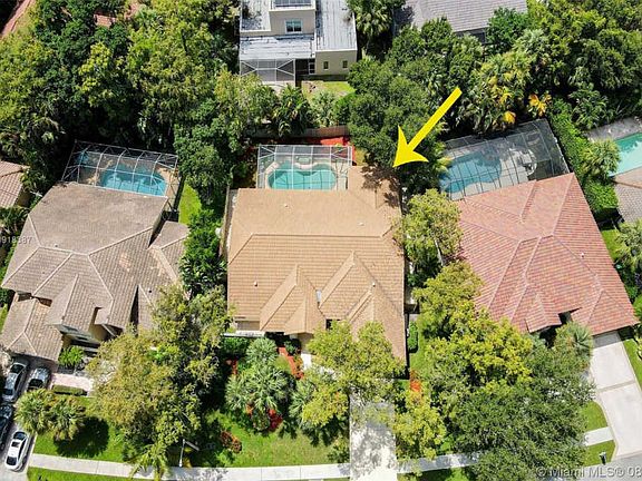5th image of 4853 NW 66th Ave