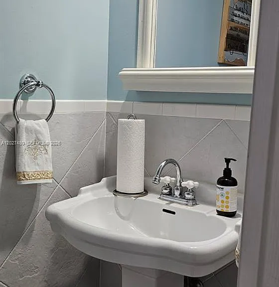 2058 SE Wild Meadow Cir #101 — Photo 10