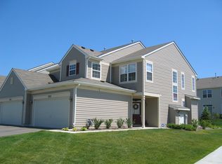 2958 Rutland Cir, Naperville, IL 60564