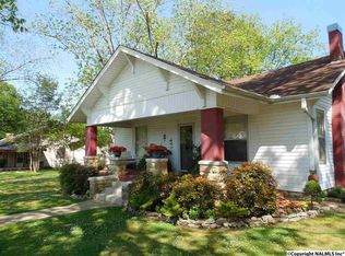 609 Short St SE, Hartselle, AL 35640