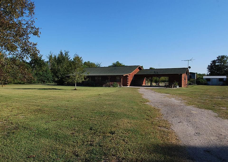 1st image of 4406 Krampota Ln