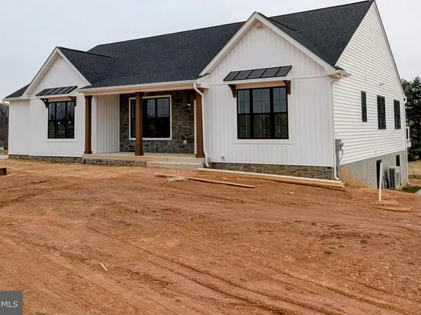 14925 New Windsor Rd, New Windsor, MD 21776