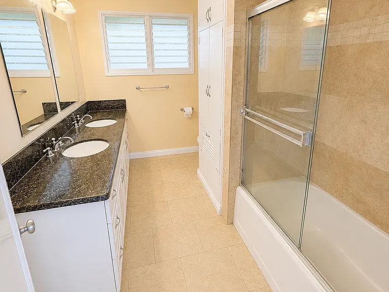 167 Makawao St — Photo 17