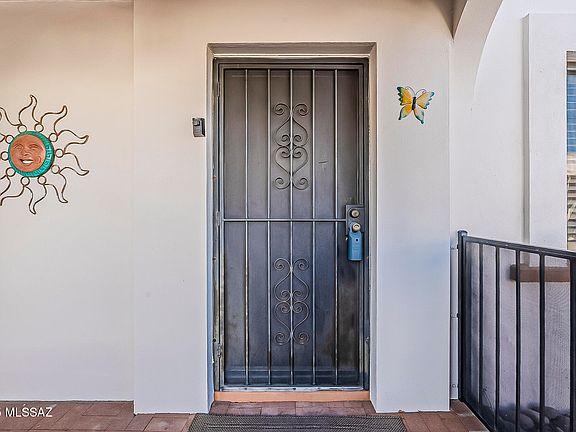 4th image of 317 S Paseo Quinta APT D
