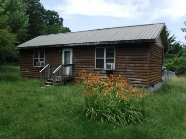 579 Miller Rd, Signal Mountain, TN 37377