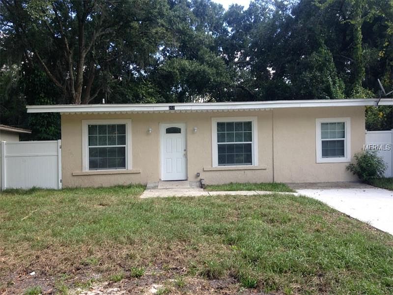 1st image of 211 Cedar Ave