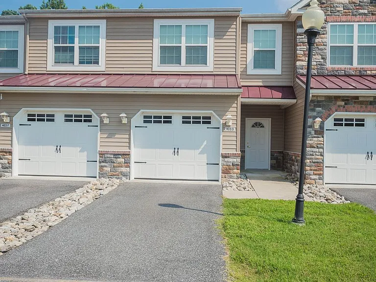 403 Parkview Ct — Photo 7
