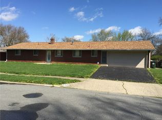 729 Mapleside Dr, Dayton, OH