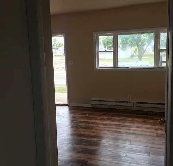 319 S 5th Ave #1 — Photo 1