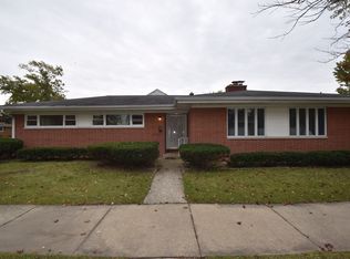 1900 Suffolk Ave, Brookfield, IL