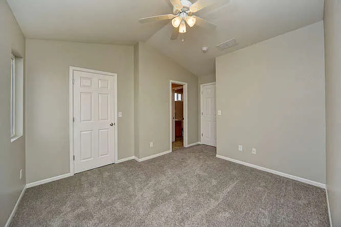 3380 Saratoga St #F — Photo 16