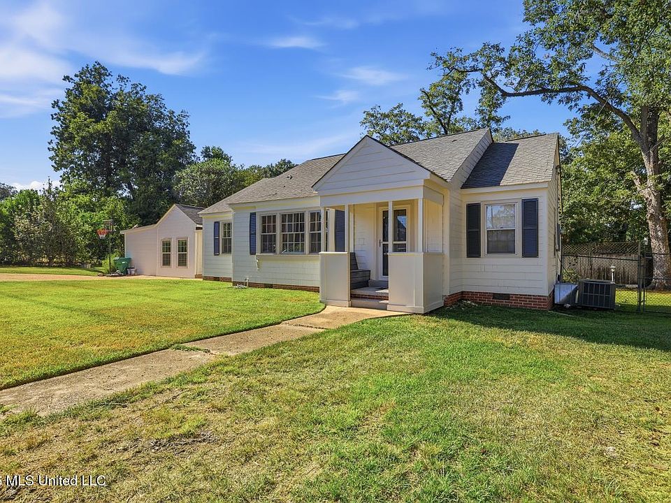 1st image of 129 Mimosa St