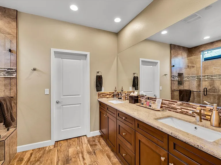 51535 N Two Palms Way — Photo 21