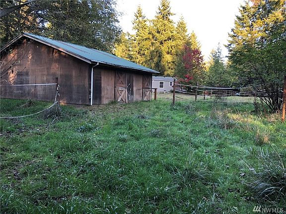 4th image of 4661 SE Stonehill Ln