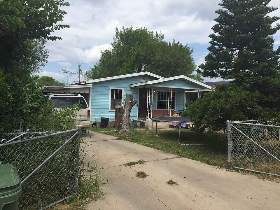 1st image of 490 Granjeno St