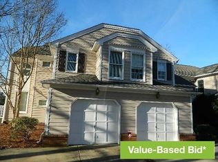 8609 Fox Chase Ln, Charlotte, NC 28269