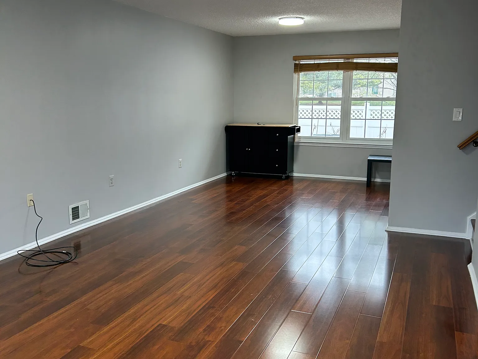 3 bed, 1500 sqft, $3,350 — Photo 3