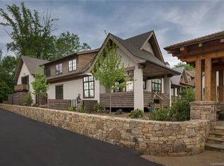 5 Rantis Ln, Black Mountain, NC 28711