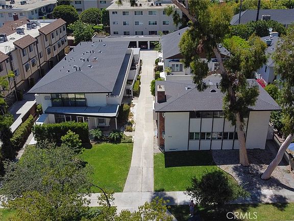 3rd image of 415 S El Molino Ave