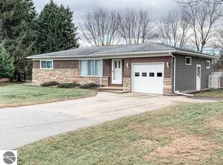 1096 Pacelli St, Saginaw, MI