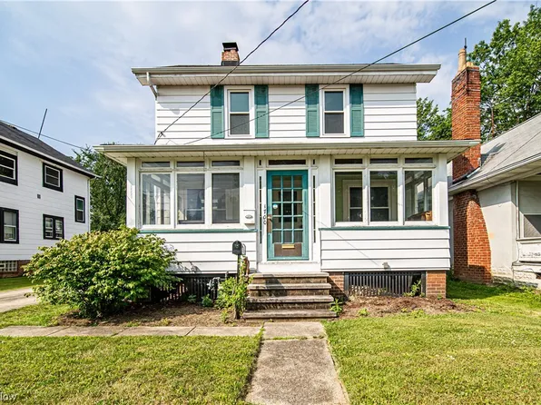 1700 E 291st St, Wickliffe, OH 44092