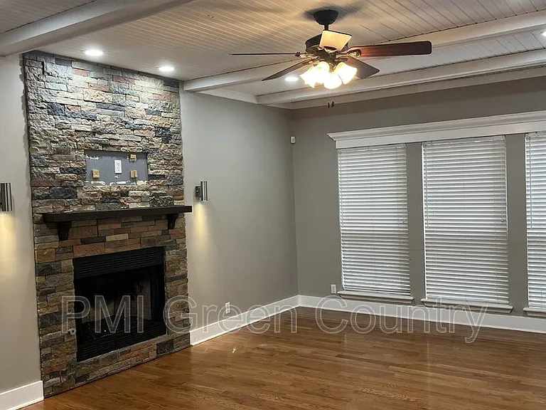 1608 S Kalanchoe Ave — Photo 6