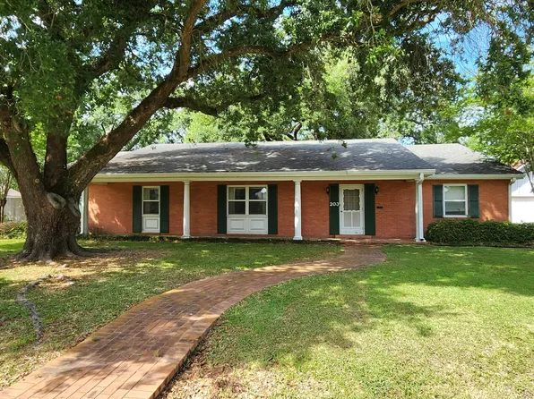 203 Leon St, New Iberia, LA 70560