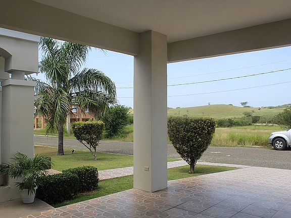 5th image of 301 Llano Costa