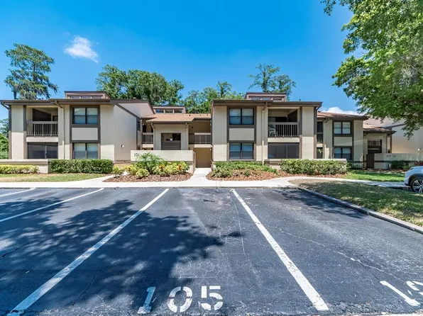 105 Woodlake Wynde, Oldsmar, FL 34677