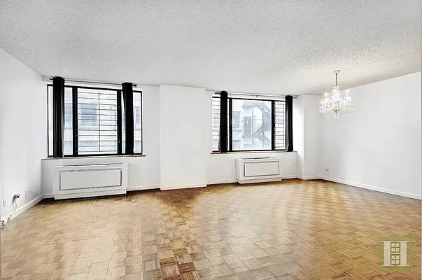 Rented by Halstead Real Estate | media 4