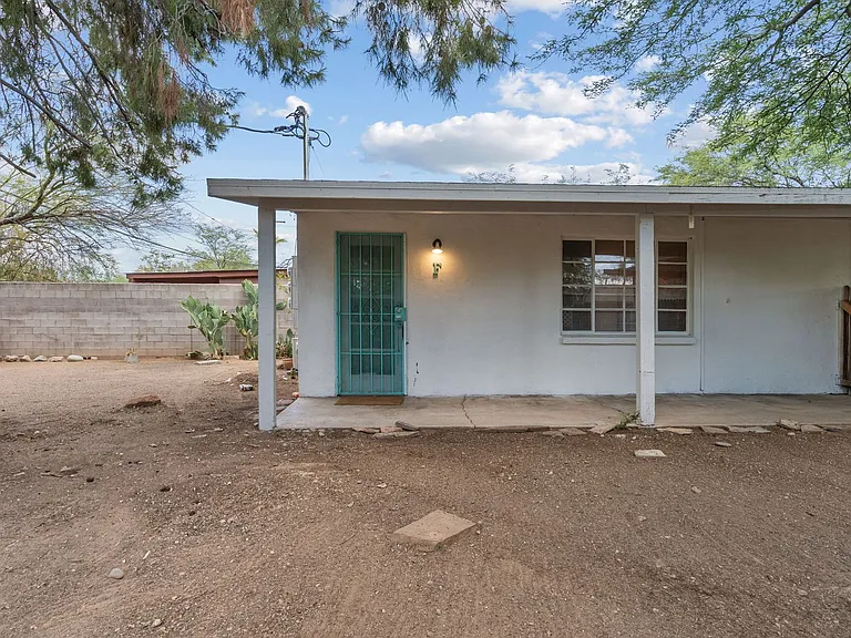 1503 E Adelaide Dr — Photo 10