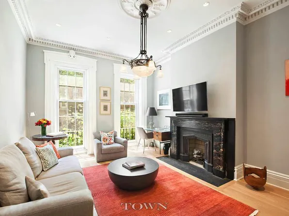 111 West 13th Street image 1 of 8