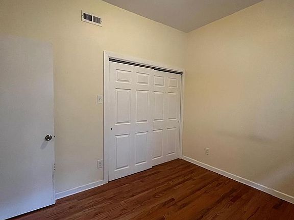 2nd image of 758 S Darien St APT 3