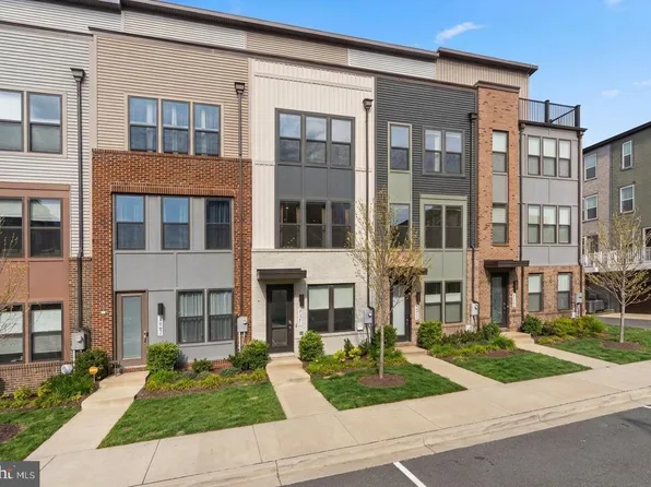 2505 Nicholson St, Hyattsville, MD 20782