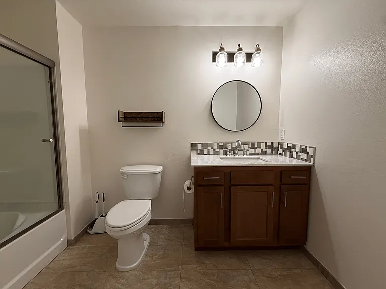 Master Restroom