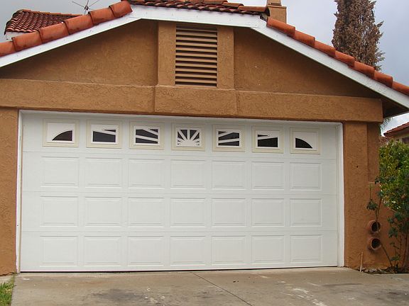 3rd image of 13162 Kiowa Dr