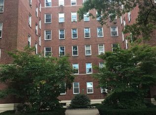 523 Larchmont Acres APT C, Larchmont, NY 10538